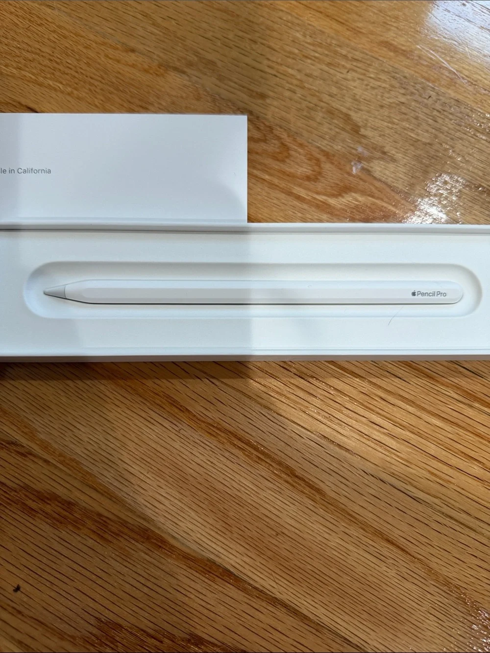Apple Pencil Pro (White) in Branded Box